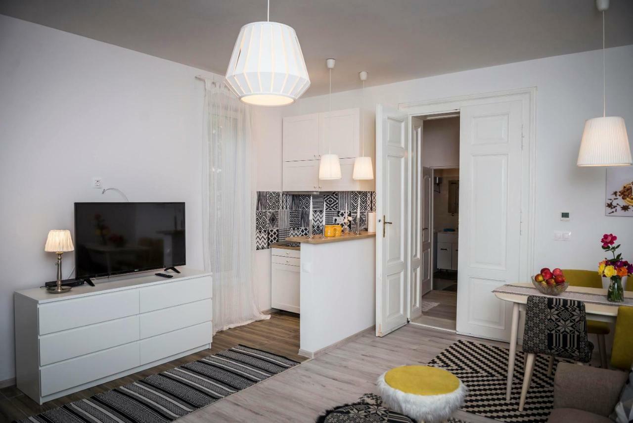Reghin Guest House Εξωτερικό φωτογραφία